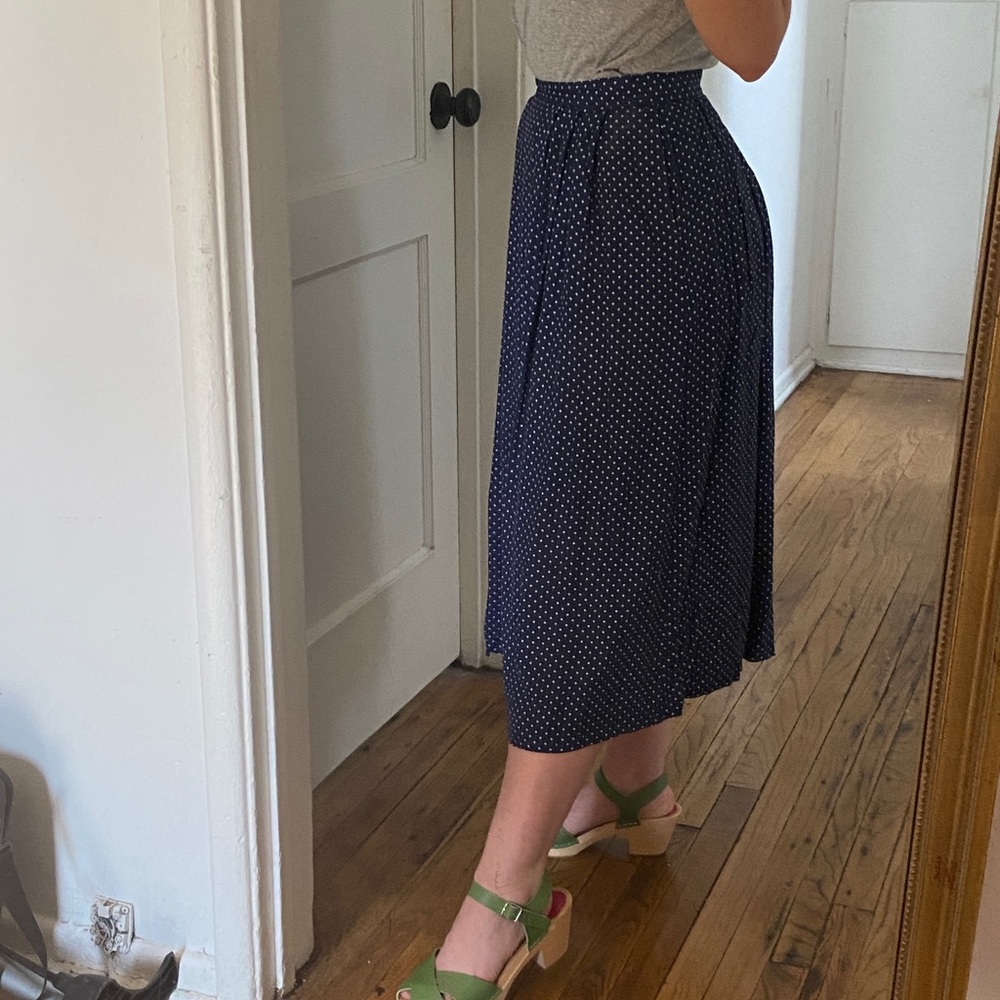 Blue and white polka dot midi skirt